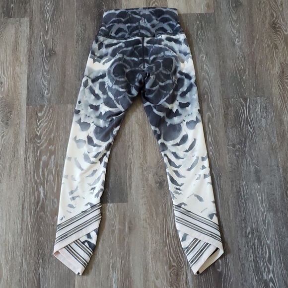 Lululemon High Times Pant *SE - Picture 3 of 5